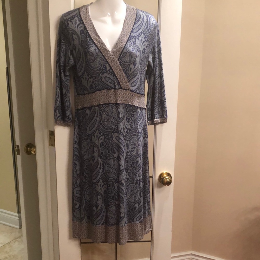 Paisley Print V-Neck Wrap-Look Dress in Slate Blue and Taupe